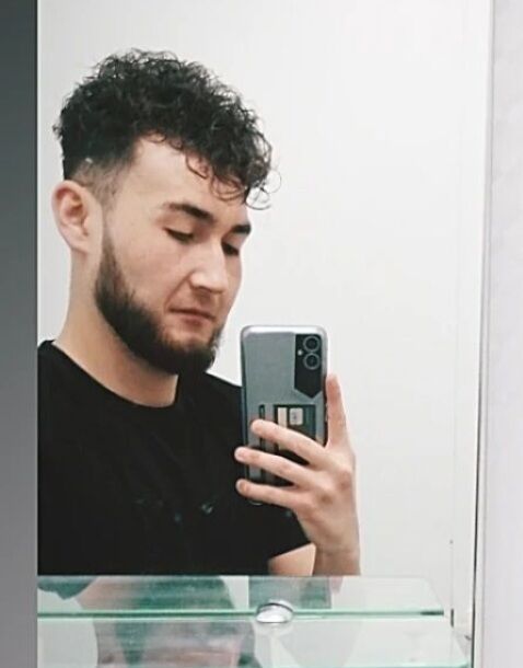 44079280  , 25 ,    -