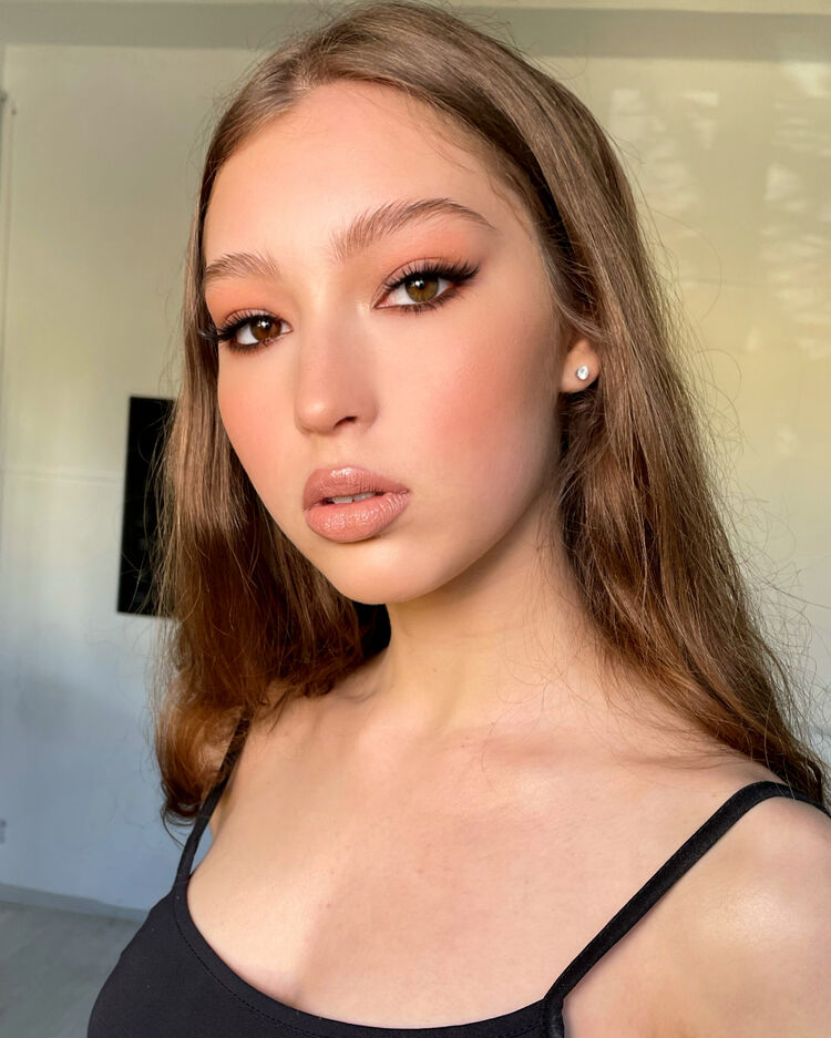 ���� 23198290 ������� ��������, 22 ����, ���� ���������� � ������