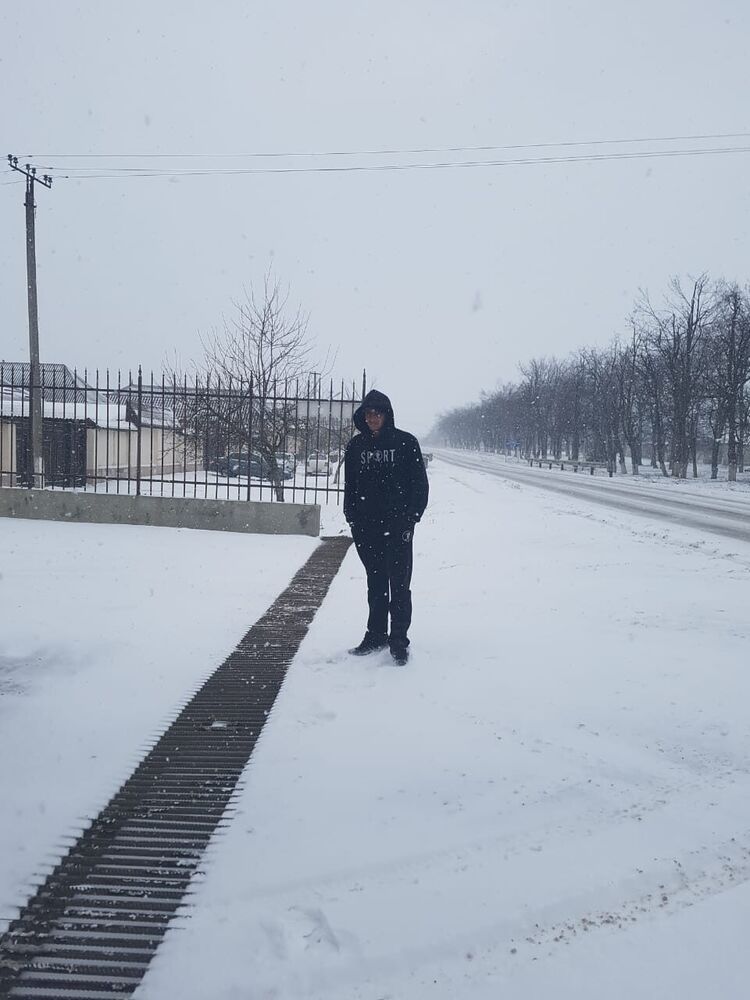  41080190  , 37 ,    