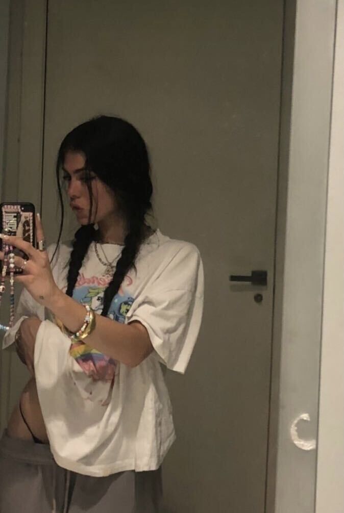  ,   , 24 ,   