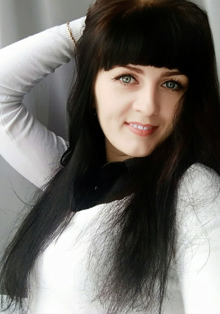  Azor,   Anna, 39 ,   ,   , c 