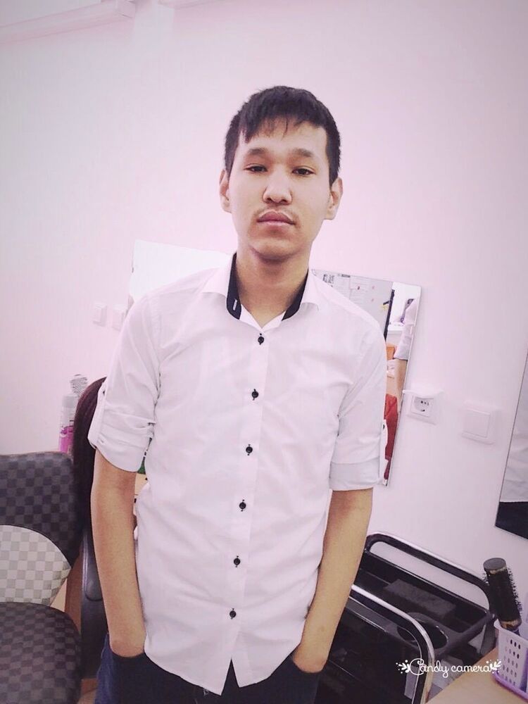  8811070  Erbolat, 30 ,    