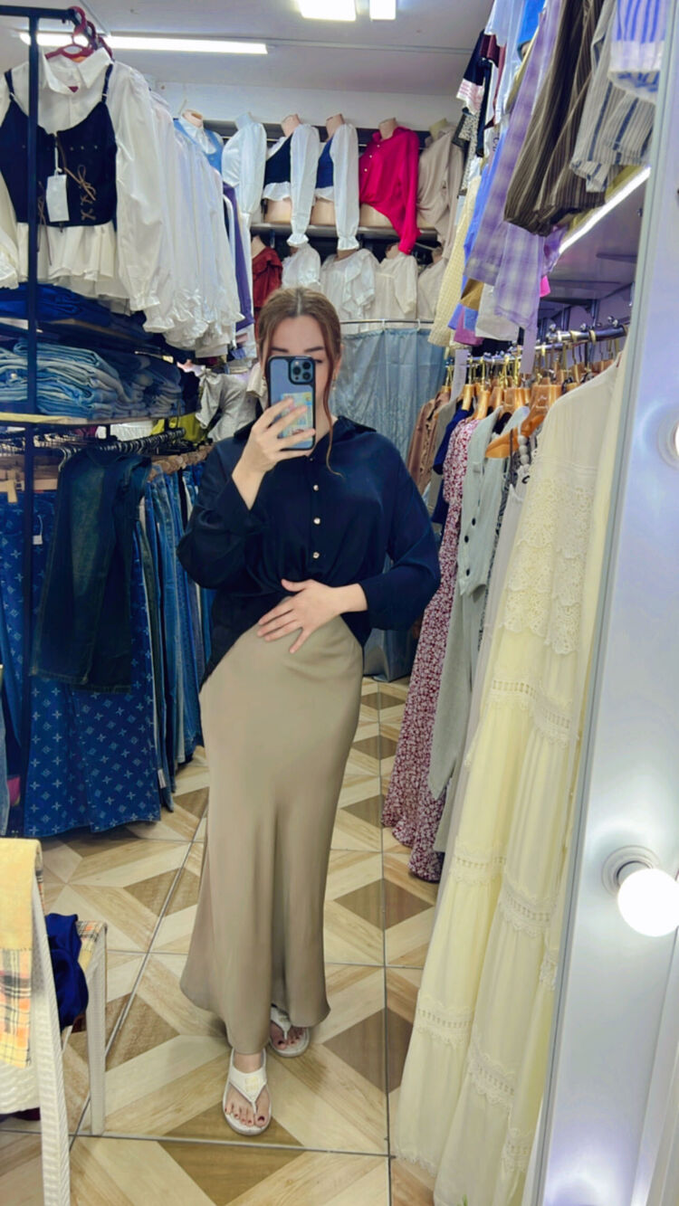  53043880  Madina, 23 ,    