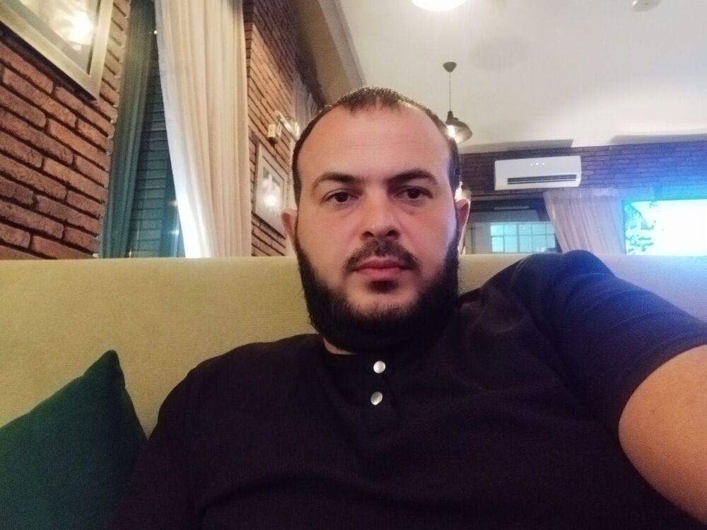  ,   Roma, 37 ,   ,   , c 