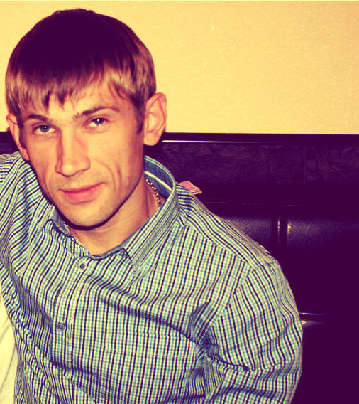  ,   Artem, 42 ,   ,   , c 