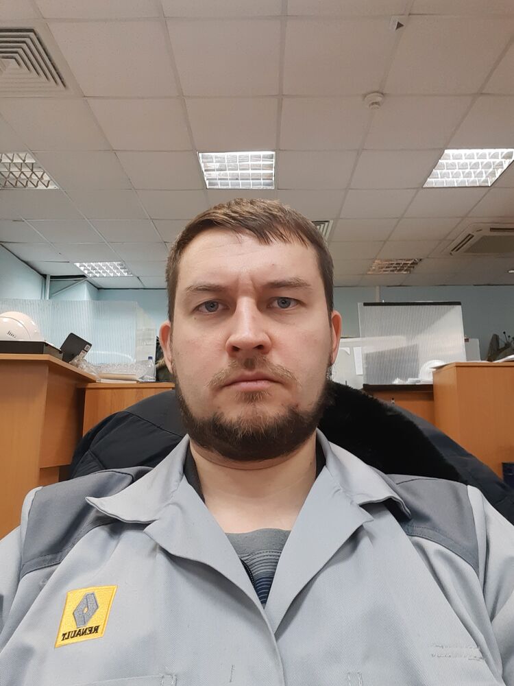  -,   Serge, 38 ,   ,   , c 