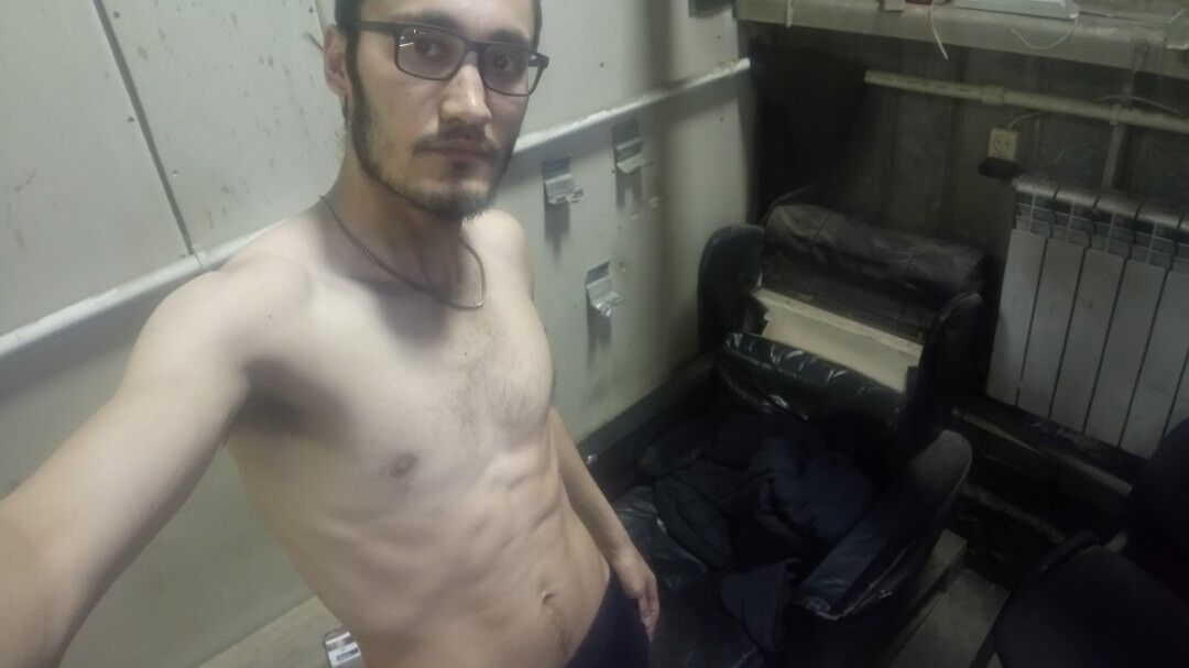  16404980  , 33 ,    