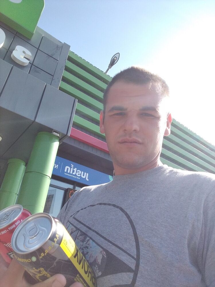  21187630  , 27 ,    