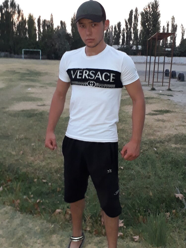  21102320  Fayzullo, 24 ,    