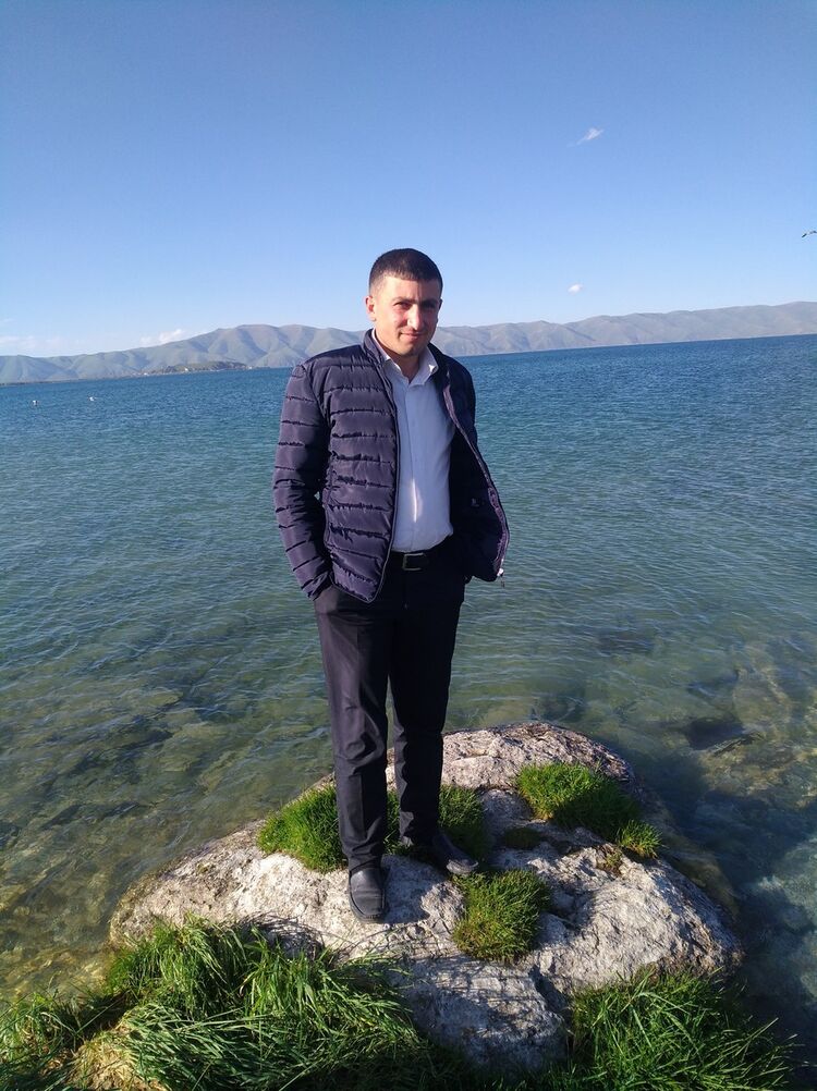  ,   Mes, 35 ,   ,   , c 