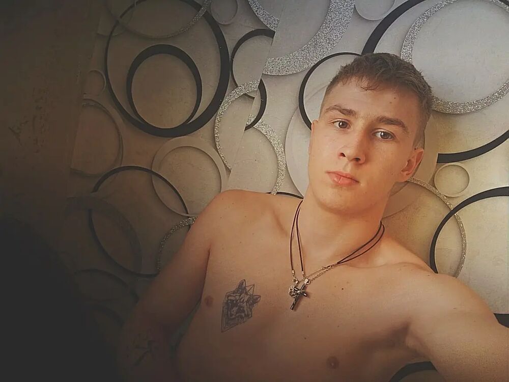  42677570  Kolin, 20 ,    