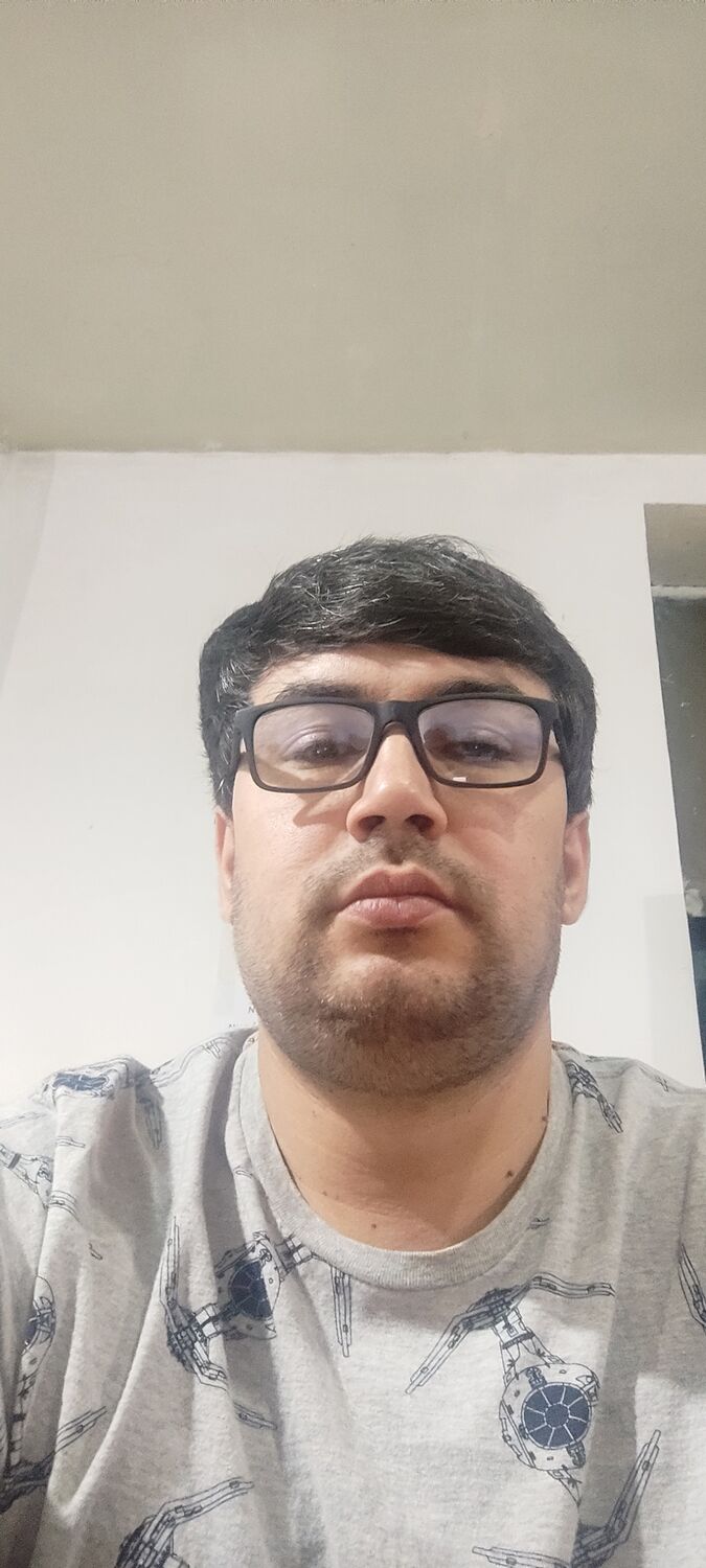  47321210  Umar, 30 ,    