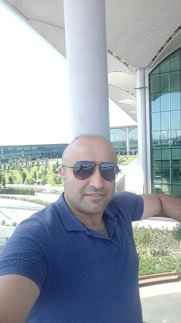  47585400  Mustafa, 43 ,    Cerkezkoy