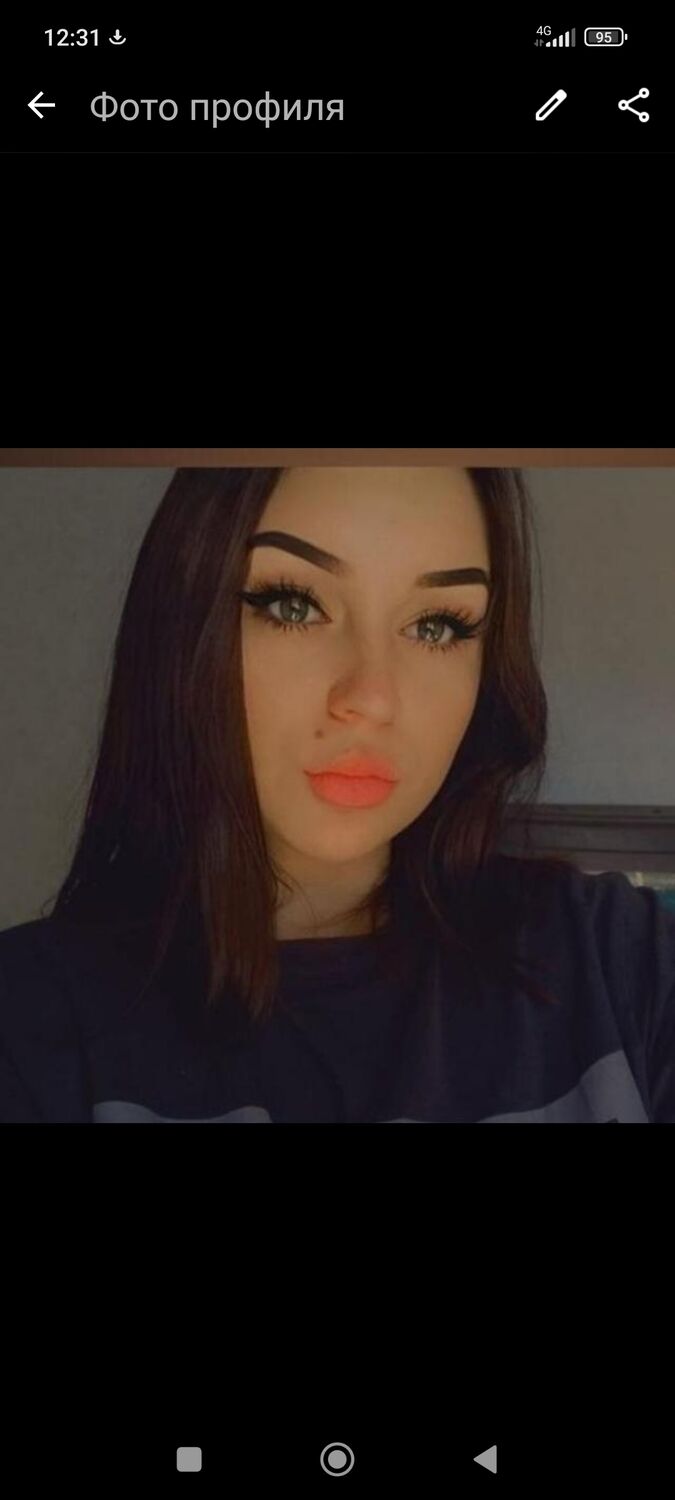  52596270  Alina, 22 ,    