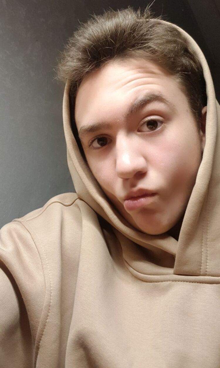 ���� 24806910 ����� ������, 22 ����, ���� ���������� � ������