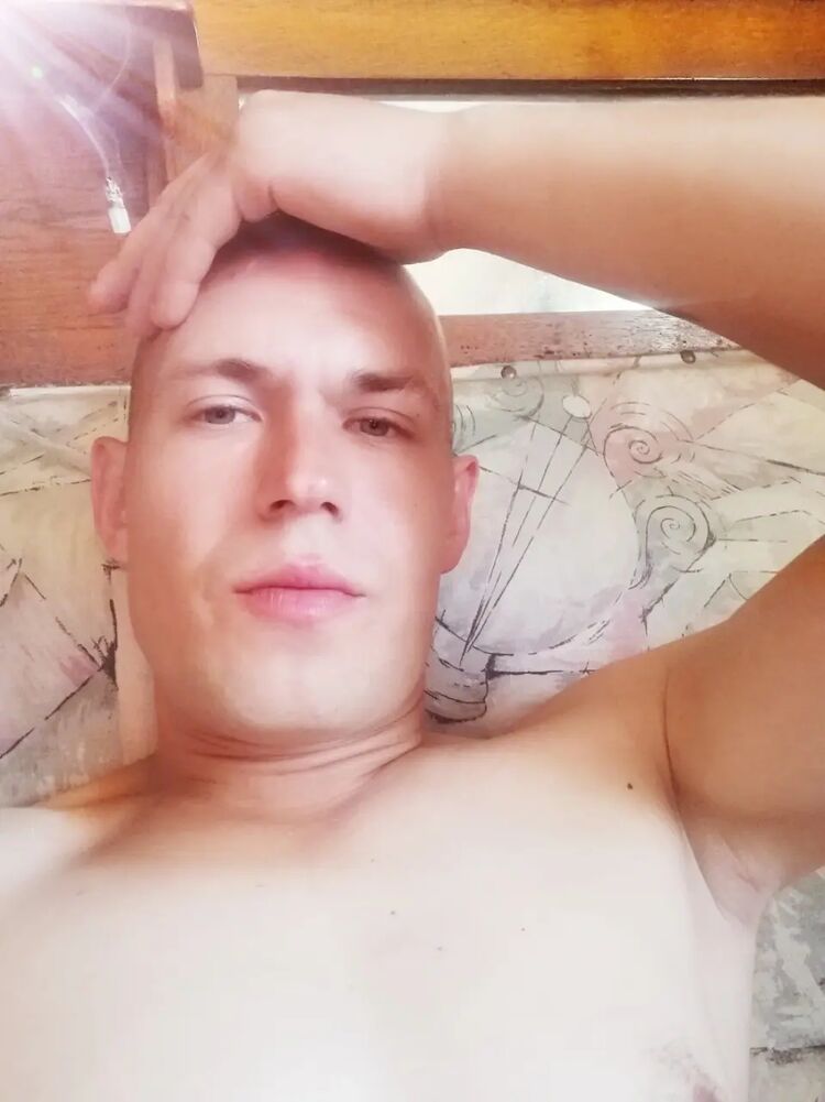  45859890  , 19 ,    