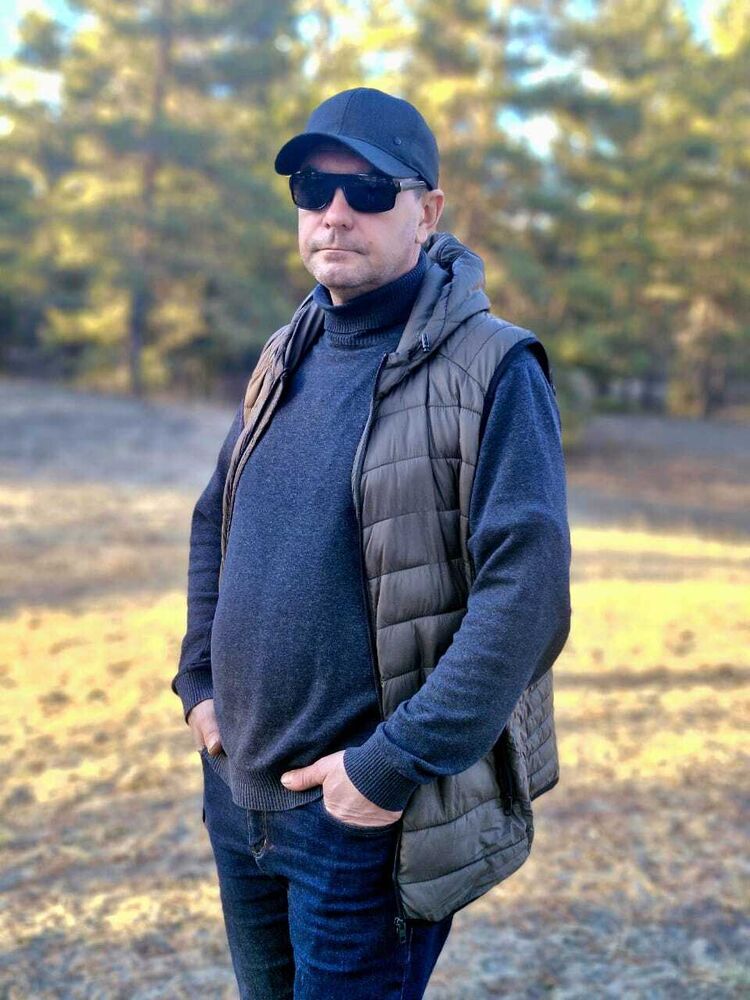  -,   , 42 ,   ,   
