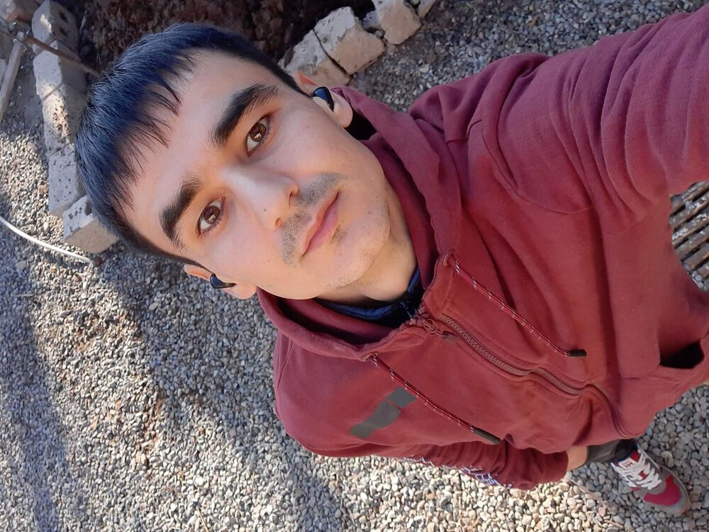 ���� 37073600 ������� �����, 33 ����, ���� ���������� � ��������