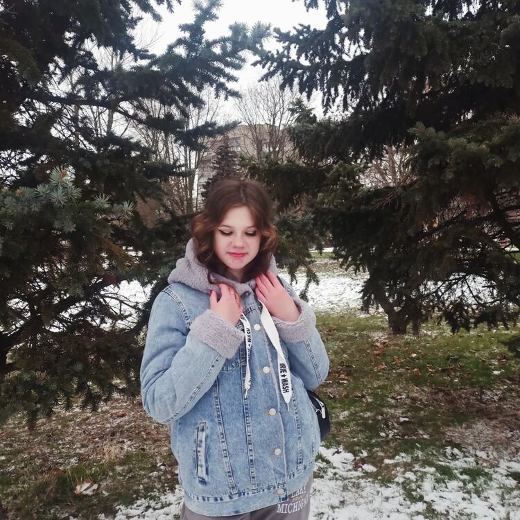 Фото 39562370 девушки Юля, 19 лет, ищет знакомства в Запорожье