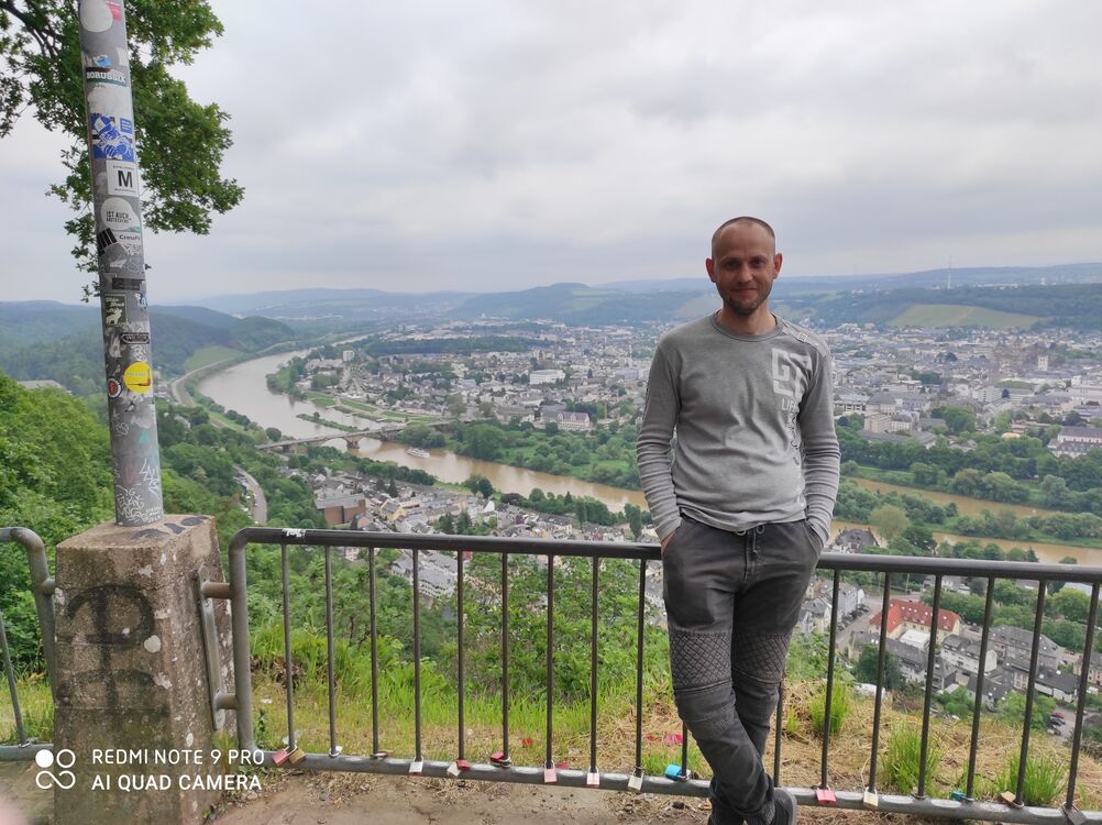  Willich,   , 40 ,  