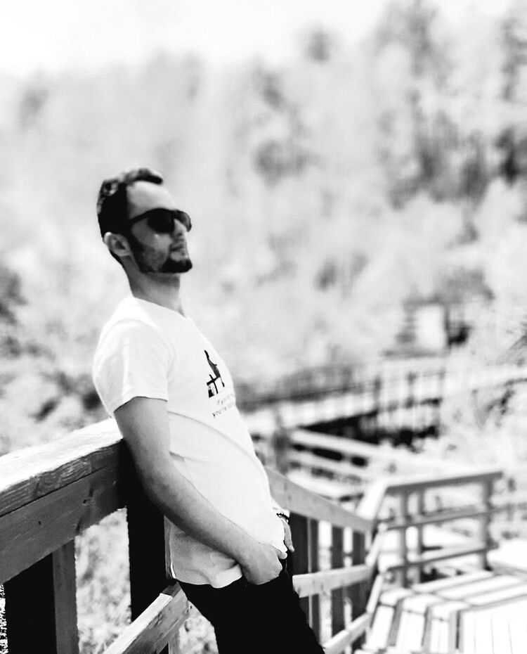  27103200  Firuz, 29 ,    