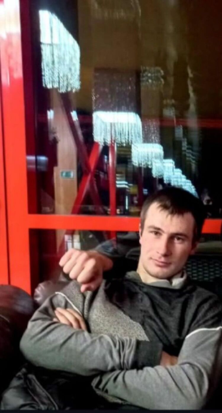  53868100  Murat, 24 ,    