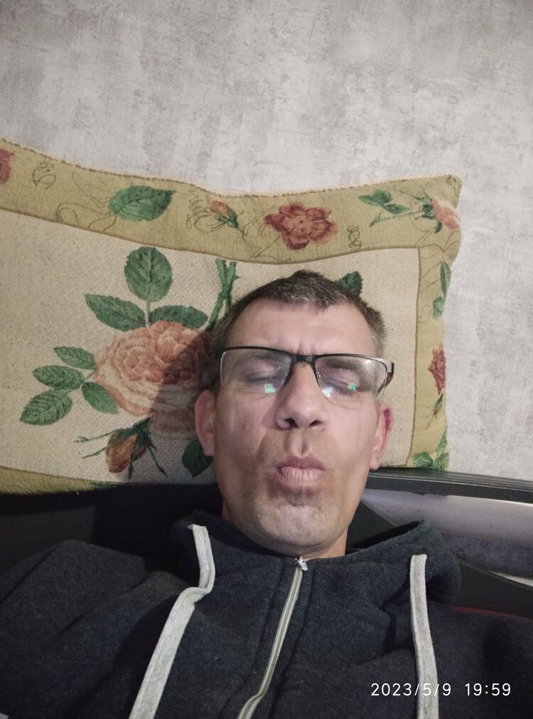  34385570  , 44 ,    
