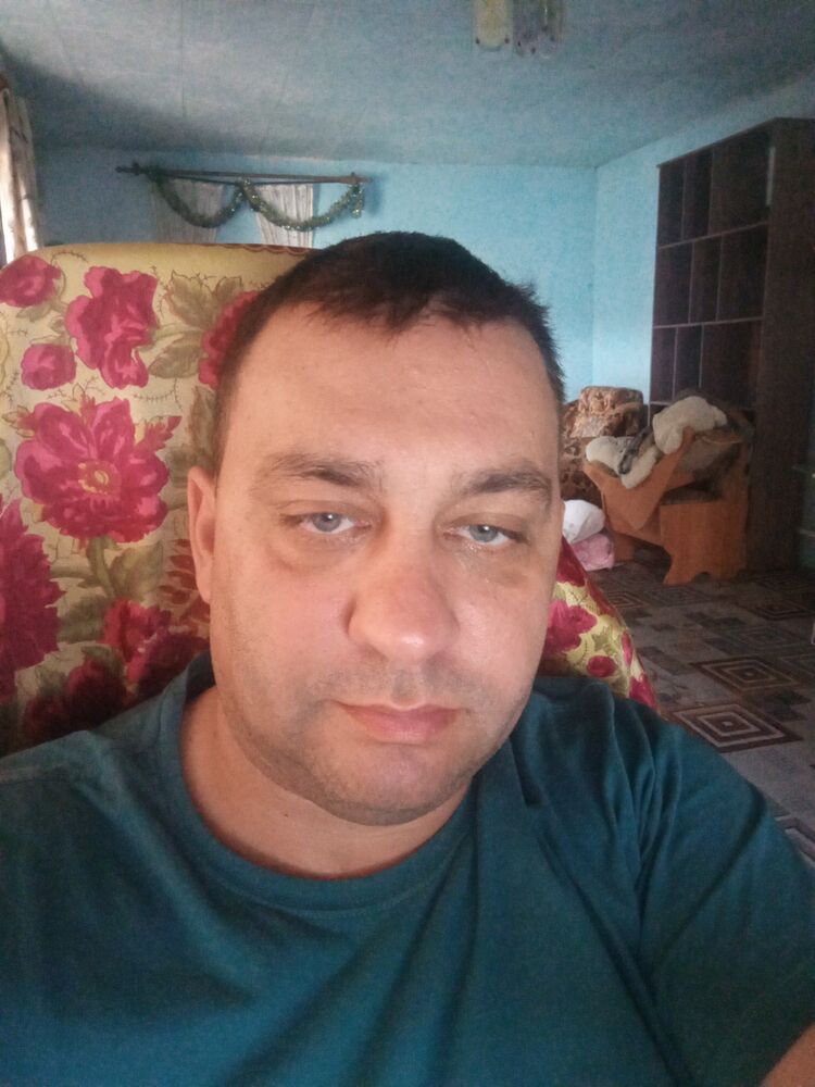  50722830  Sergey, 46 ,    