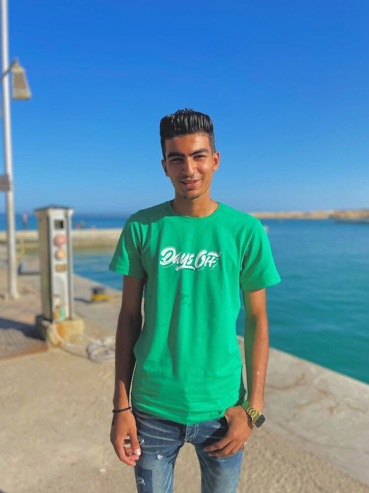  ,   Abdo, 24 ,     , c 