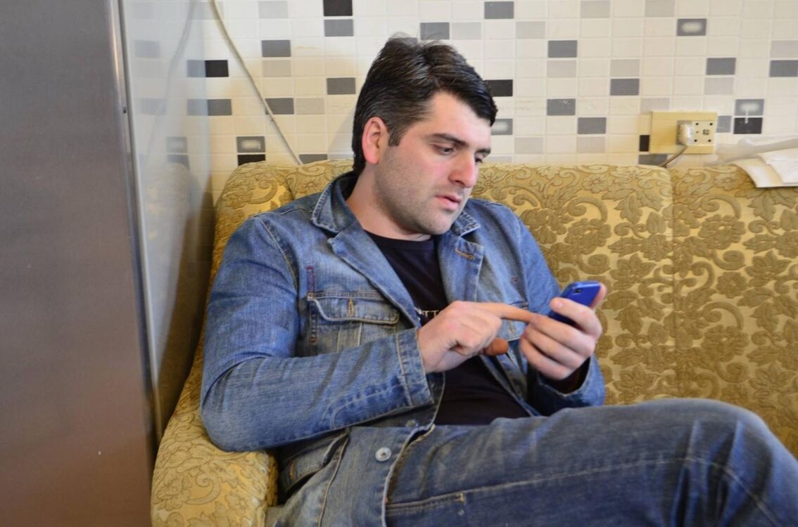  9136730  Lasha, 44 ,    