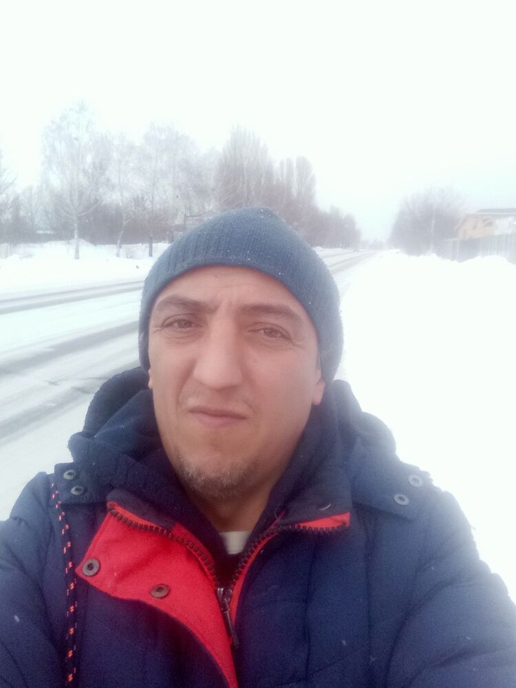  16980850  Vasya, 44 ,    