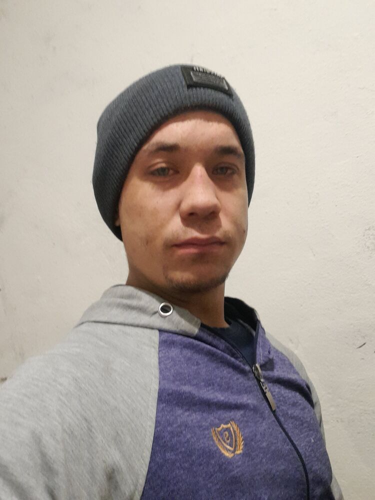  41801570  , 26 ,    