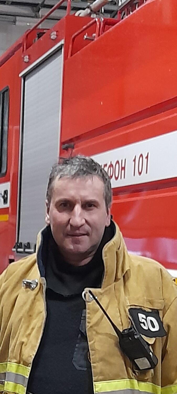  39632510  Andrey, 46 ,    