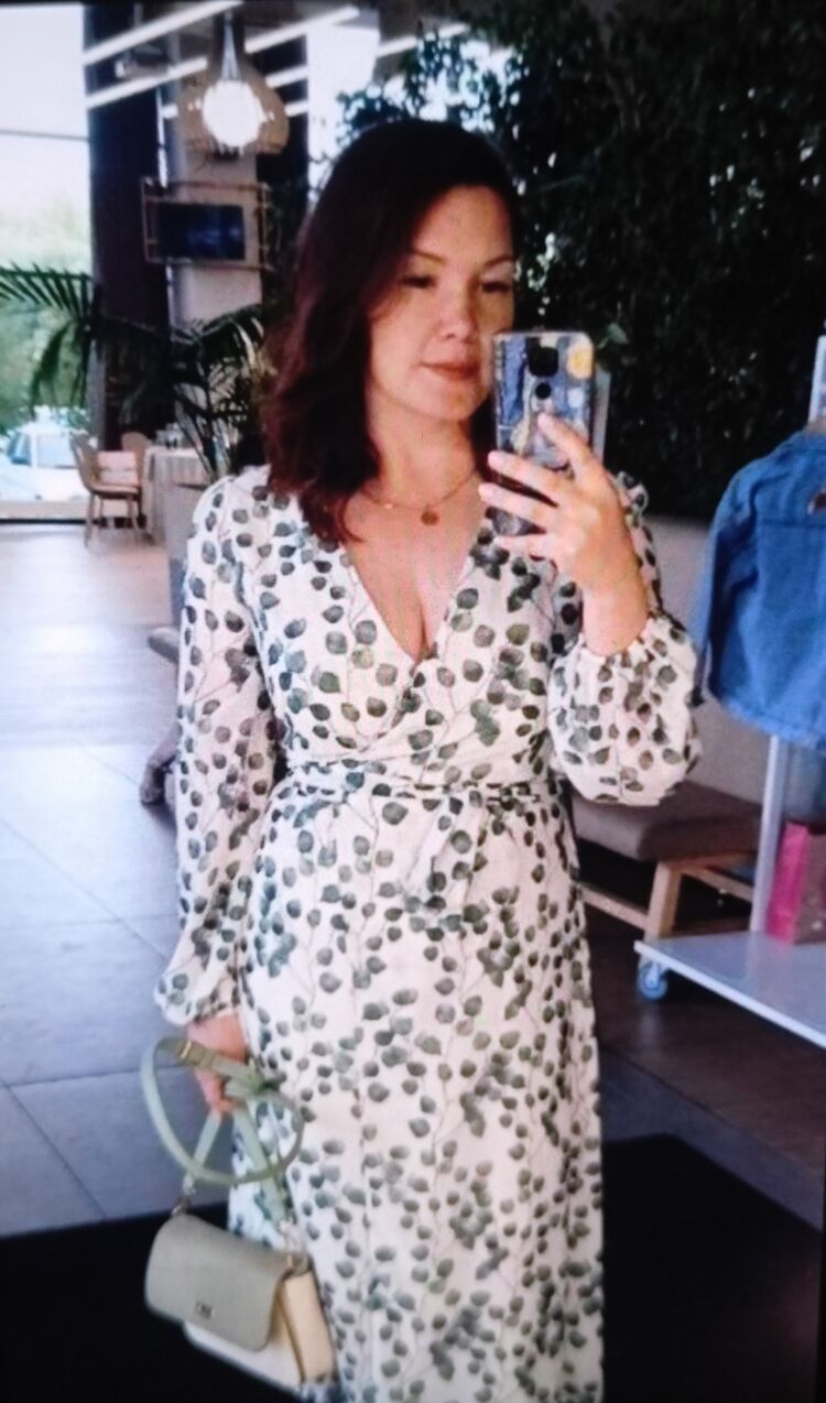  48552060   , 28 ,    -