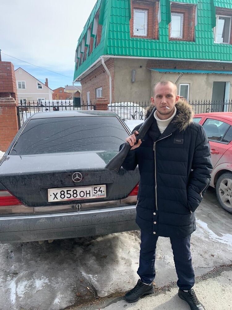  20037910  , 35 ,    