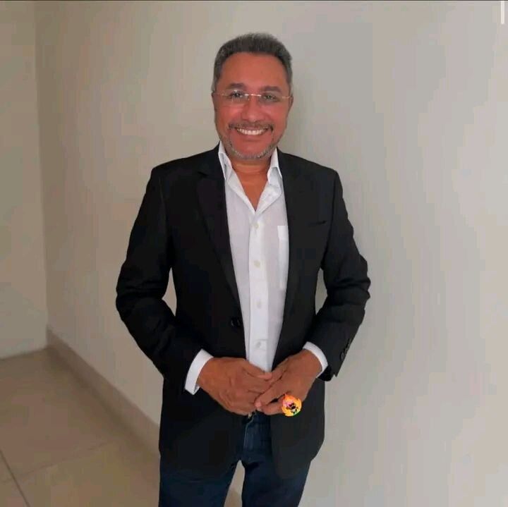  50922630  James, 55 ,    