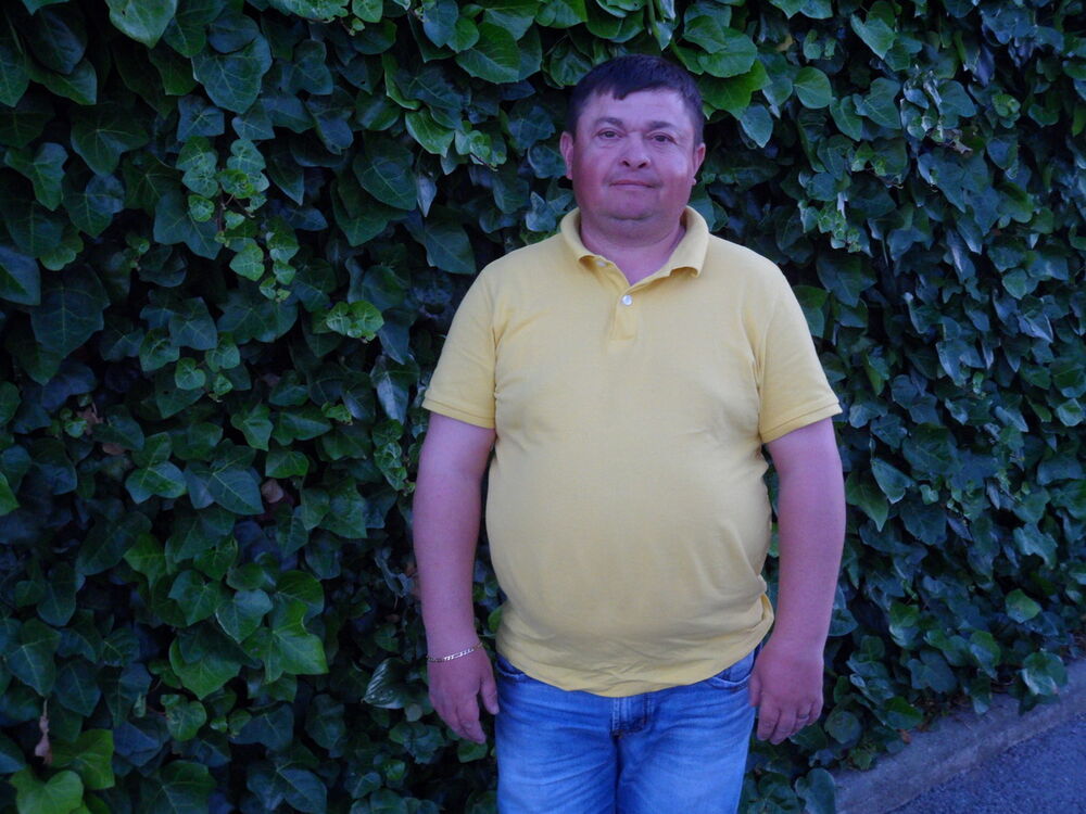  ,   Denis, 49 ,   , 