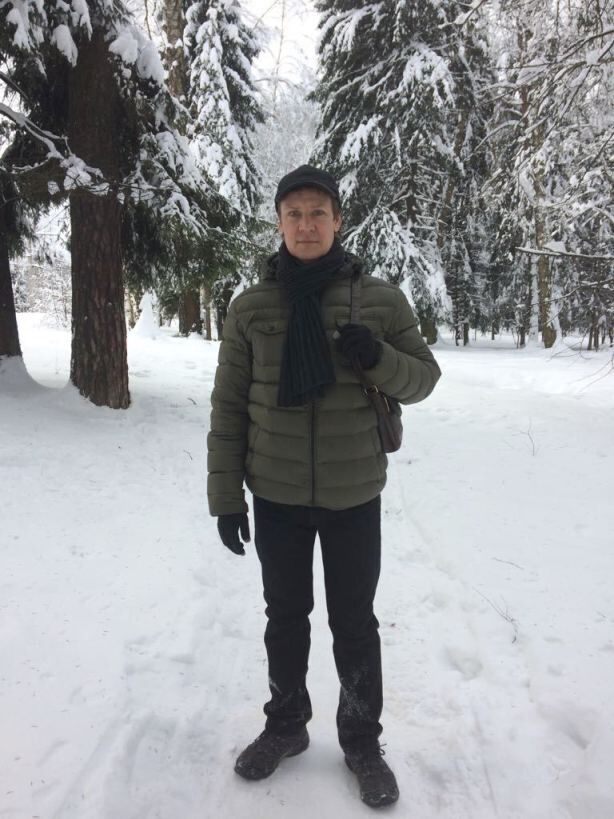  53705640  Oleg LVIII, 56 ,    