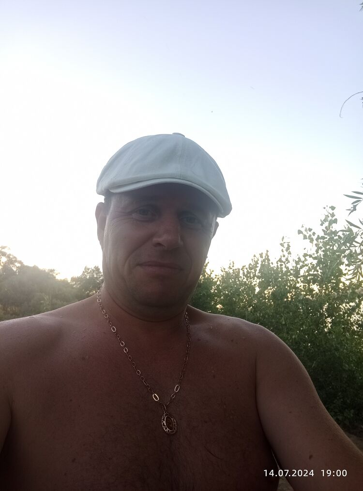  48922030  , 44 ,    