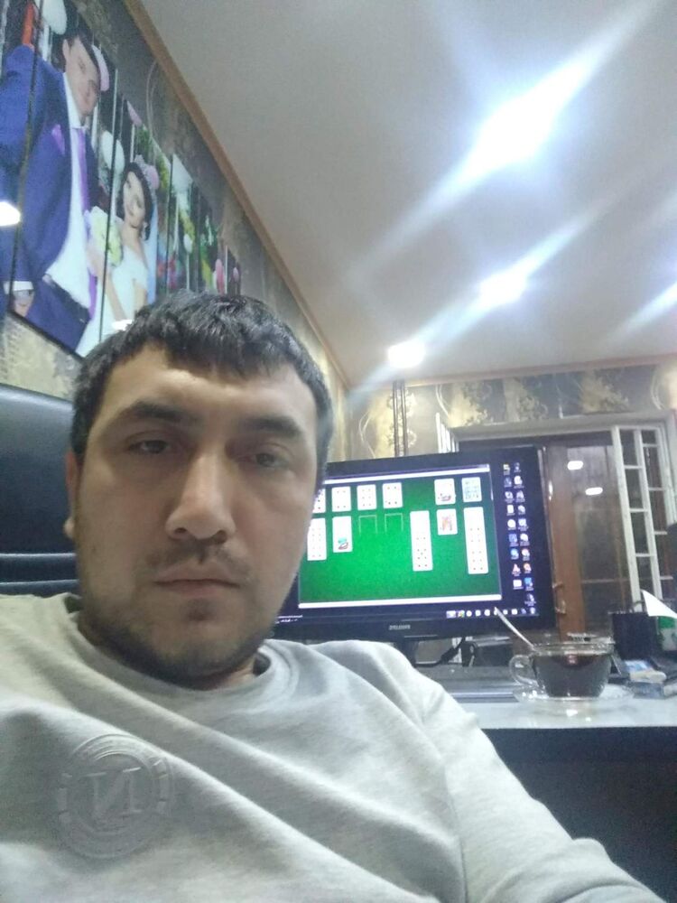  35671700  Rustam, 36 ,    