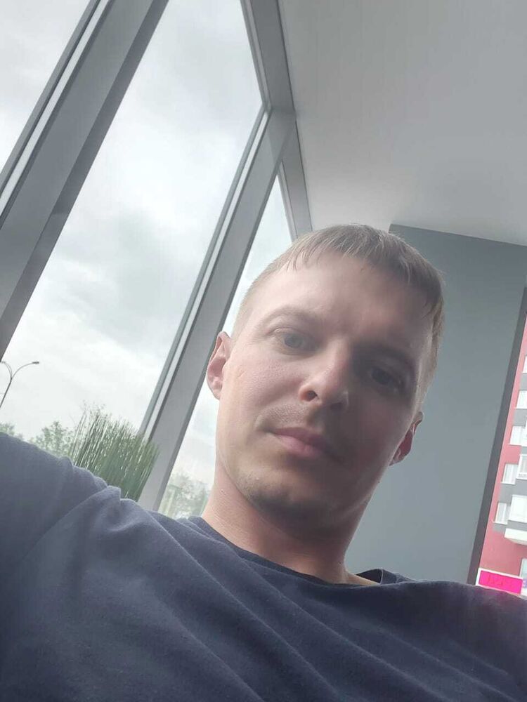  48275300  , 35 ,    