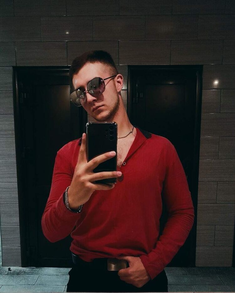  45858640  , 23 ,    