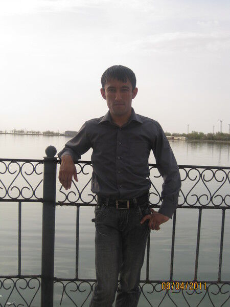  5863900  Javlon, 39 ,    