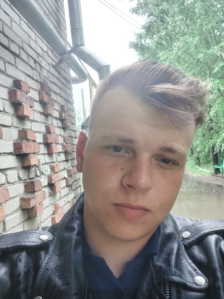  30284110  Sergey, 30 ,    --