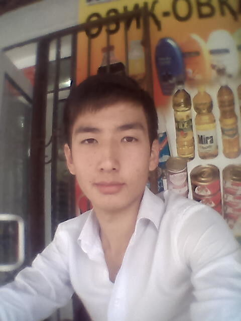  5811580  BEAUTIFUL, 28 ,    