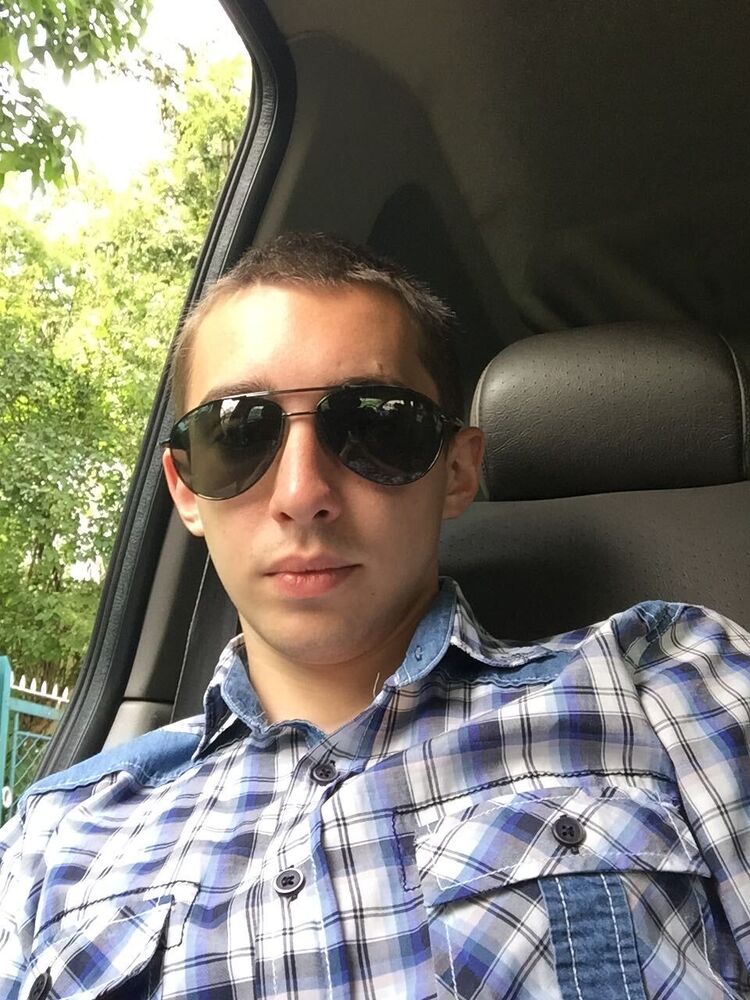  23688010  Vitaliy, 28 ,    