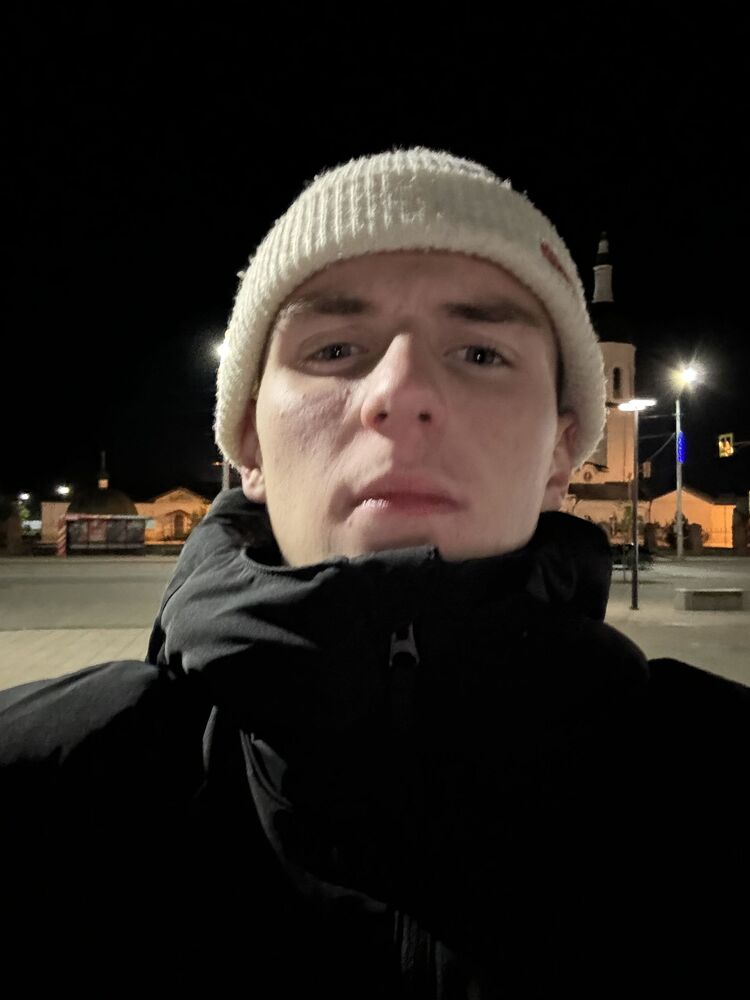  48581690  , 18 ,    