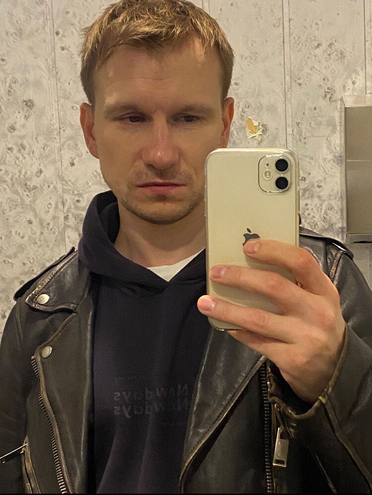 ���� 48895000 ������� ����, 37 ���, ���� ���������� � ������ ���������