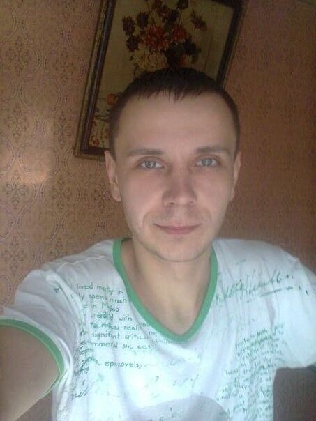  10456140  Sergey, 36 ,    