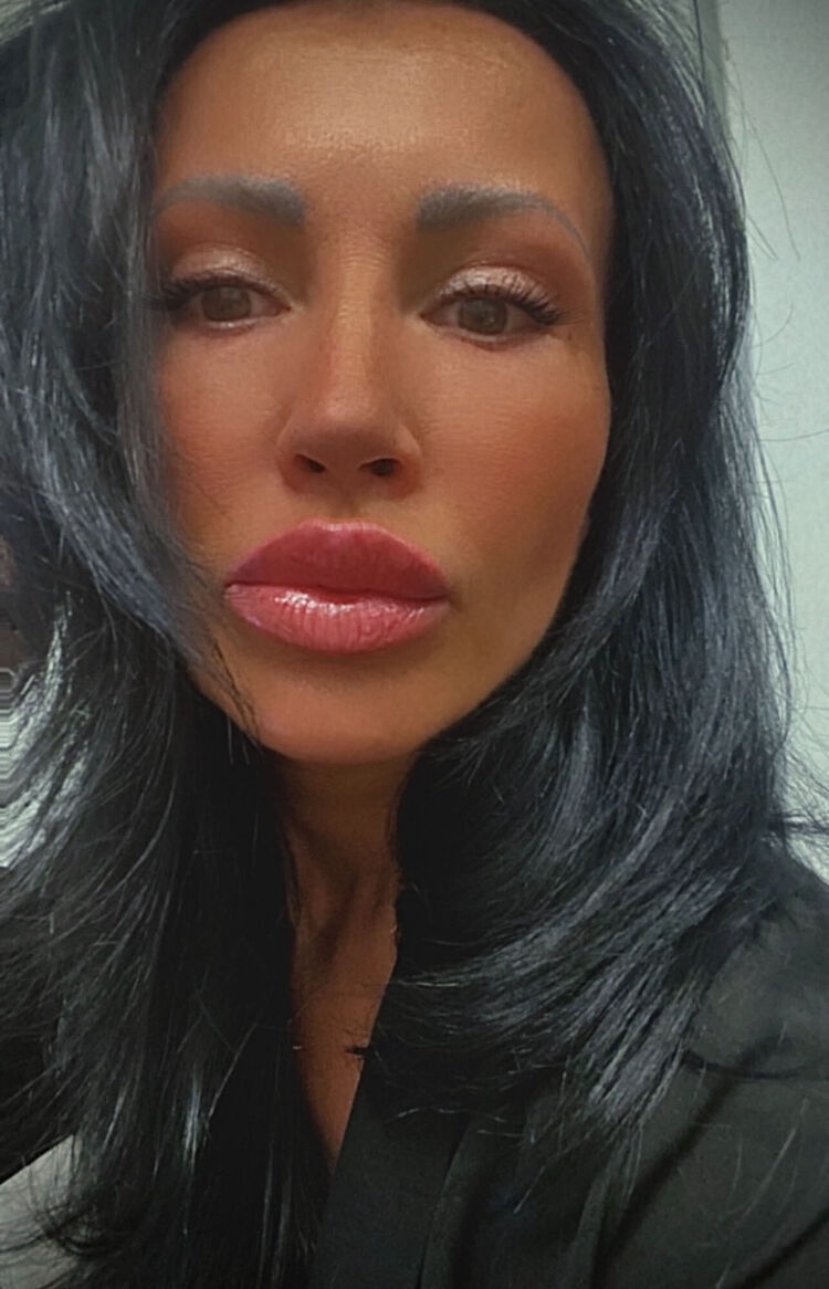 ���� 39377800 ������� Stella, 47 ���, ���� ���������� � ������